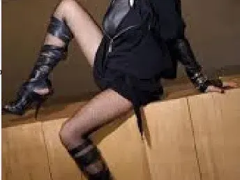 Лили се разкрачи на 86 г.