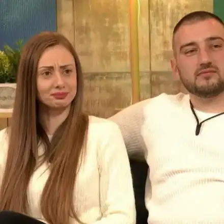 Любимци от "Един за друг" избягаха от България