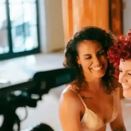 Люси Дяковска се върна при Марчела