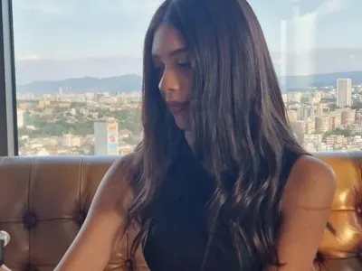 Мариана Попова крие щерка красавица  (Снимки)