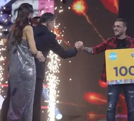 Марио, победителят от "Биг брадър", купи къща на родителите си