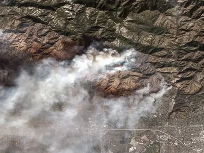 Мащабът на пожара от Космоса: Вижте Лос Анджелис преди и след огъня (снимки)