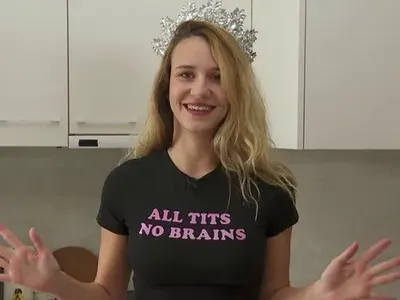 Мила Робърт влиза в „Капките“