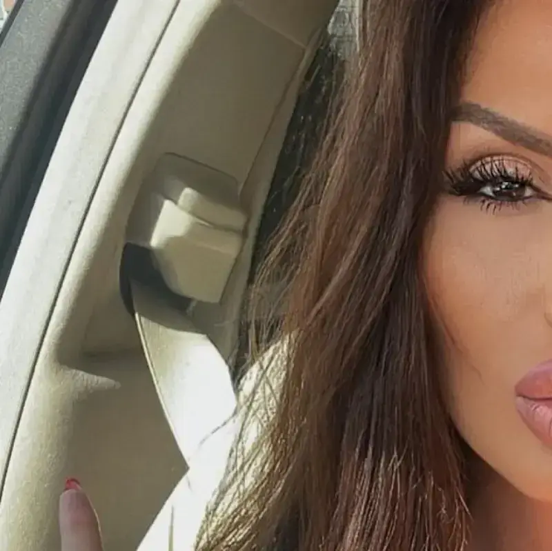 Моника Валериева чете "Ходене по мъките"