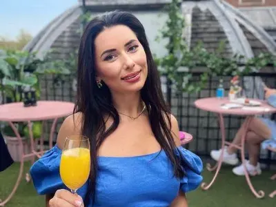 Наталия Кобилкина започва подкаст в Дубай