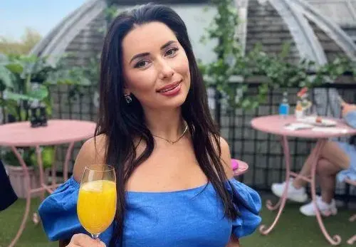 Наталия Кобилкина започва подкаст в Дубай