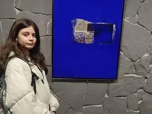 Николета купи картини за 12 бона от БГ художник за новия си палат