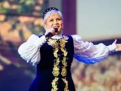 Николина Чакърдъкова печели 3 битки за здравето си! Отдаде се на петте си внучета