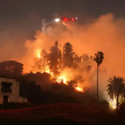 Огненото бедствие в Лос Анджелис подмина имение за $50 млн. на български оръжеен бос