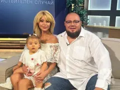 ОЙ, КОТЬООО!! Вижте как "страда" Християн Гущеров, че Светлана се изнесе! (ТОП СНИМКИ ОТ СНОЩИ)