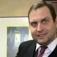 Парламентът – сборище на криминални типове! След престъпника Джейхан Ибрямов, убиецът Трайко Младенов ще съветва любовницата си от ГЕРБ