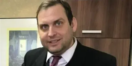 Парламентът – сборище на криминални типове! След престъпника Джейхан Ибрямов, убиецът Трайко Младенов ще съветва любовницата си от ГЕРБ