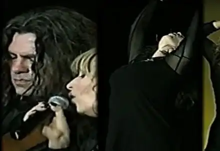 Преди 26 години: Вижте Лили като разгонена тийнейджърка, показа цялата си АНАТОМИЯ (Видео)