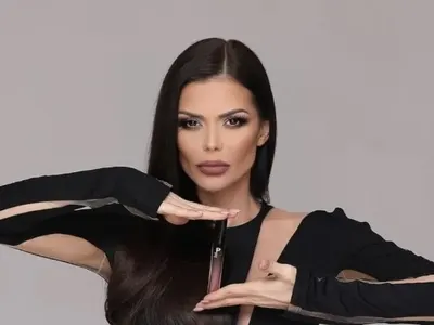 Преслава изкара 100 бона от червила 