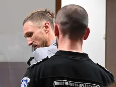 ПЪТЕН ДЖИГИТ: Димо Алексиев с над 40 нарушения на пътя. Актьорът се срина в ареста