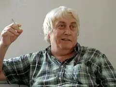 Рак на гърлото уби Владо Даверов