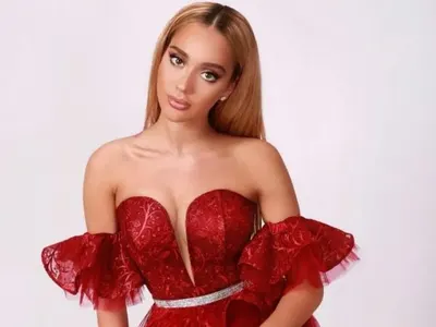 Сексимацките на 2024 г. Николета е вечна, Биляна е откритието, Изи е много яка… СНИМКИ