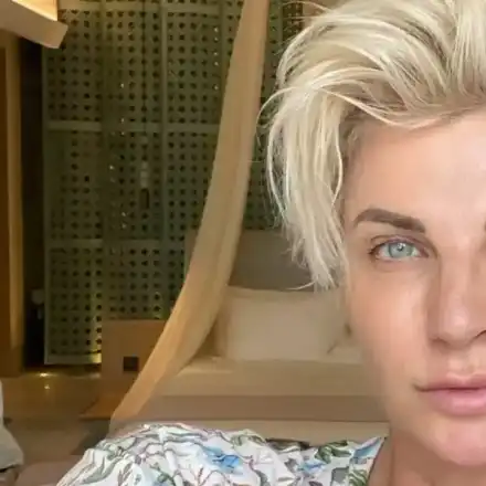 Силвена Роу се оплака, че преяжда