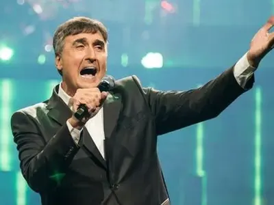 Веселин Маринов призна колко печели от концерти