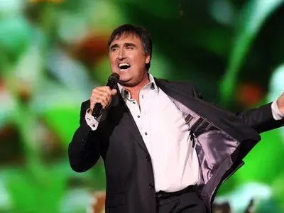 Веселин Маринов призна колко печели от концерти