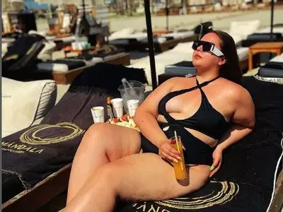 Веселка от „Биг Брадър“ отслабва като Геро срещу 10 бона в Турция (СНИМКИ)