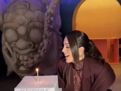 ВЗРИВ!! Алекс Богданска приключи с Мартин К*ра и си върна фамилията Петканова! (СНИМКИ от рождения й ден)