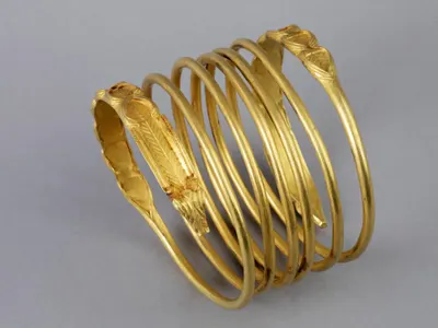 Взрив, пожар и изложба без разрешение: Дръзкият обир на румънското златно съкровище