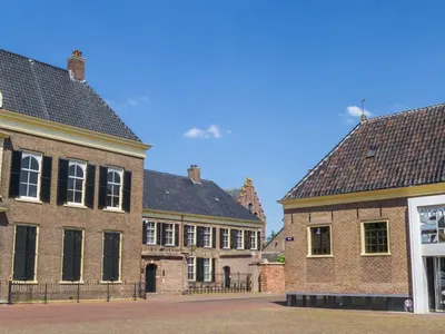 Взрив, пожар и изложба без разрешение: Дръзкият обир на румънското златно съкровище