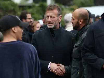 Взрив, пожар и изложба без разрешение: Дръзкият обир на румънското златно съкровище