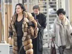 Баневи пак са богати, продадоха „Каваците“ 