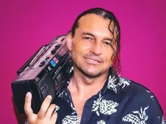 Деян Неделчев – Икебаната: В България е все по-трудно да се оцелява с музика