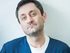 Звездата от „Всичко за сина ми“ и „Откраднат живот“ Моню Монев: Не съм отслабнал, вталените ми дрехи създават измамно впечатление