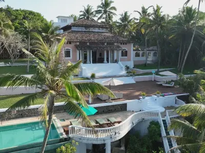 100 000 лева са платили от „Ергенът“ за вилата в Шри Ланка (СНИМКИ)