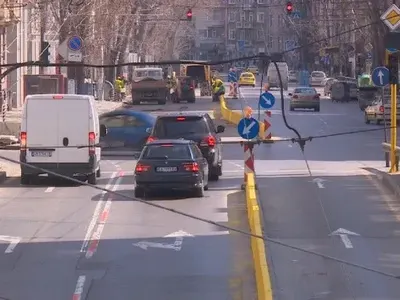 Белезници! Прокуратура и качулки дебнат зам.-кмета по транспорт Илиян Павлов