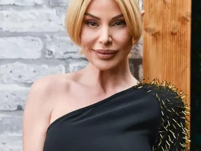 БЕЗПАРИЧИЕ! Гущерова изтърка една и съща рокля по тв предавания! (СНИМКИ)