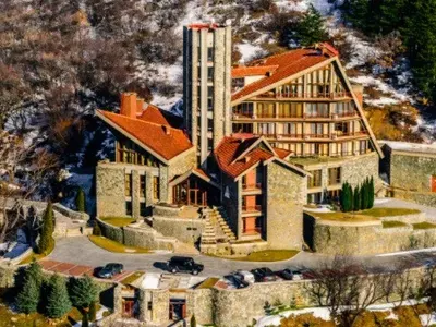 Близки на Лечков атакуват природен парк „Сините камъни“