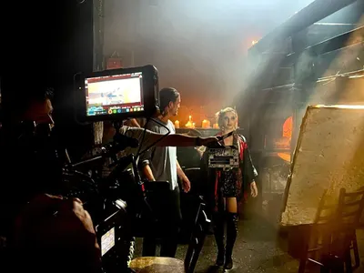 Блясък! Любовният видеоклип “MОЯТА ЗВЕЗДА” на Виолета Челси зареди Свети Валентин с много романтика и нежност