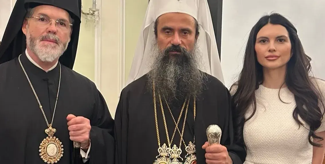 Българите вече имат своя църква в Лондон! Патриарх Даниил отслужи празнична вечерня