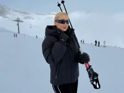 Цветелина Янева на ски в Алпите