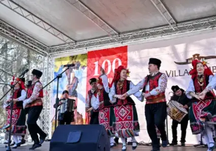 Цял град празнува 100-годишен юбилей с „Вила Ямбол“