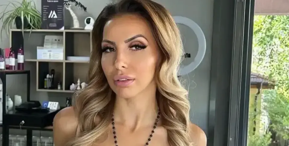 Диана Габровска укрепва интимни зони с кокили