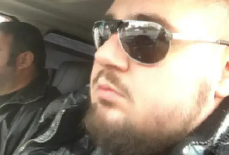 Дойде и неговият ред!! Християн Гущеров пусна БРУТАЛНИ СНИМКИ на Светлана, отмъщението започна! (ето как й се закани)