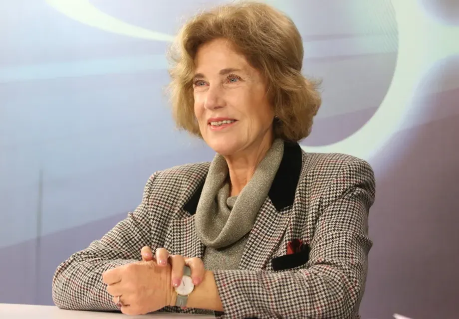 Елена Поптодорова спря да пие, за да не краде 