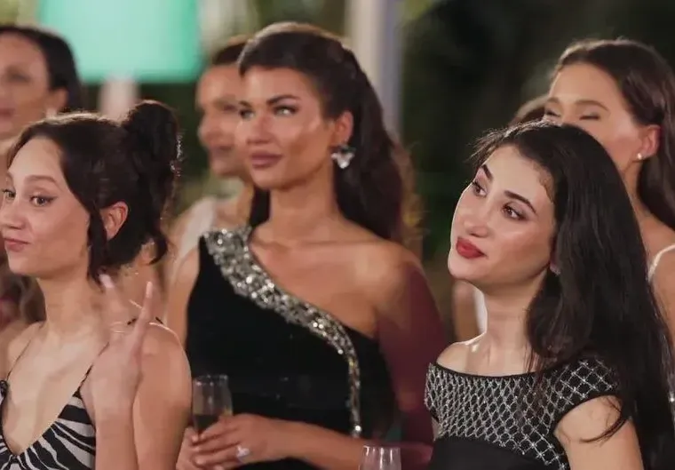 Ергенките пият от сутринта