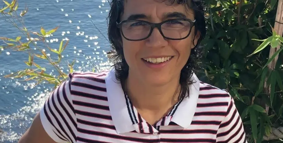 Гадост! Лесбо разврат се вихри в НАП! Кака Руска Байрактарова прави лиз-близ с палавата Ина Николова