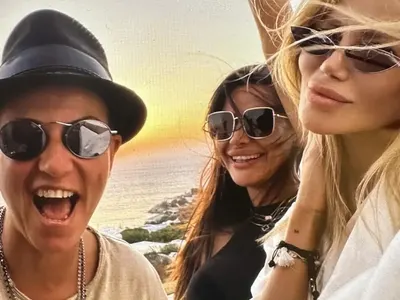 ГОРЕЩО РАЗКРИТИЕ! Развратната пачавра Алина Супернова изостави 60+ годишния ексбос на “София ленд” Валентин Попов заради гангстера Иво Капачката