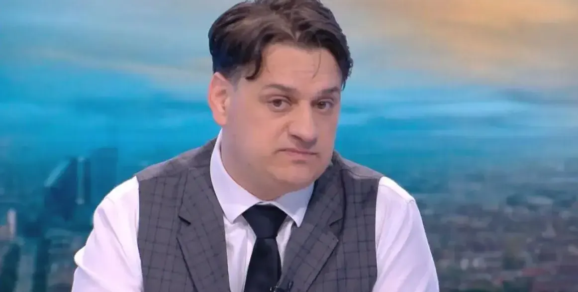 Халтура ли? Министър Мариан Бачев тъне в лукс