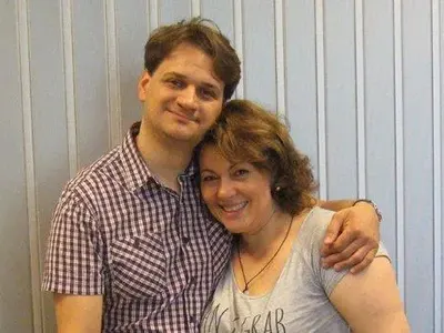 Халтура ли? Министър Мариан Бачев тъне в лукс