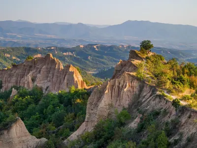 И Чърчил си е пил виното на това място в България, където туристи идват целогодишно