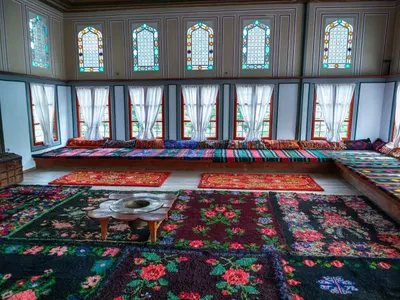 И Чърчил си е пил виното на това място в България, където туристи идват целогодишно